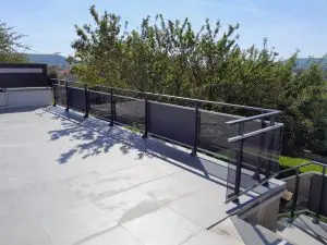 Brise vue sur terrasse moderne