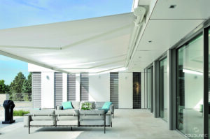 stores bannes protection solaire