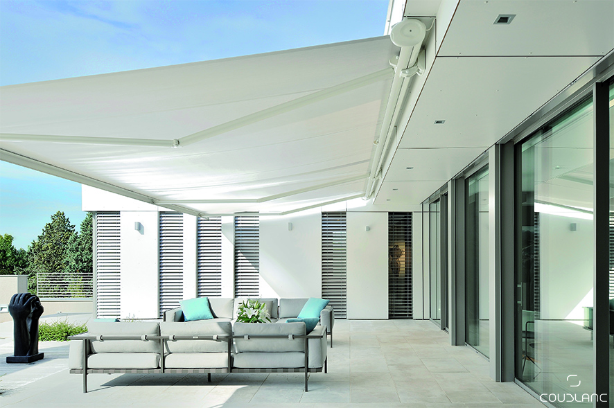 stores bannes protection solaire