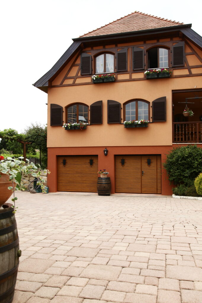 portes de garage en bois